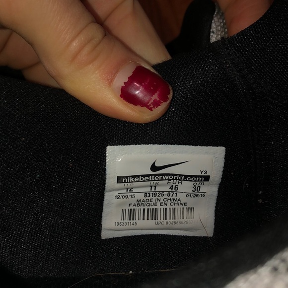 Lebron 13 Low - Picture 2 of 5